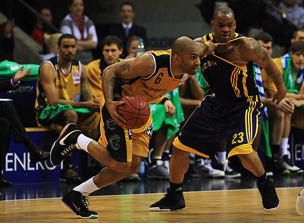 比赛激烈瞬 比赛激烈瞬