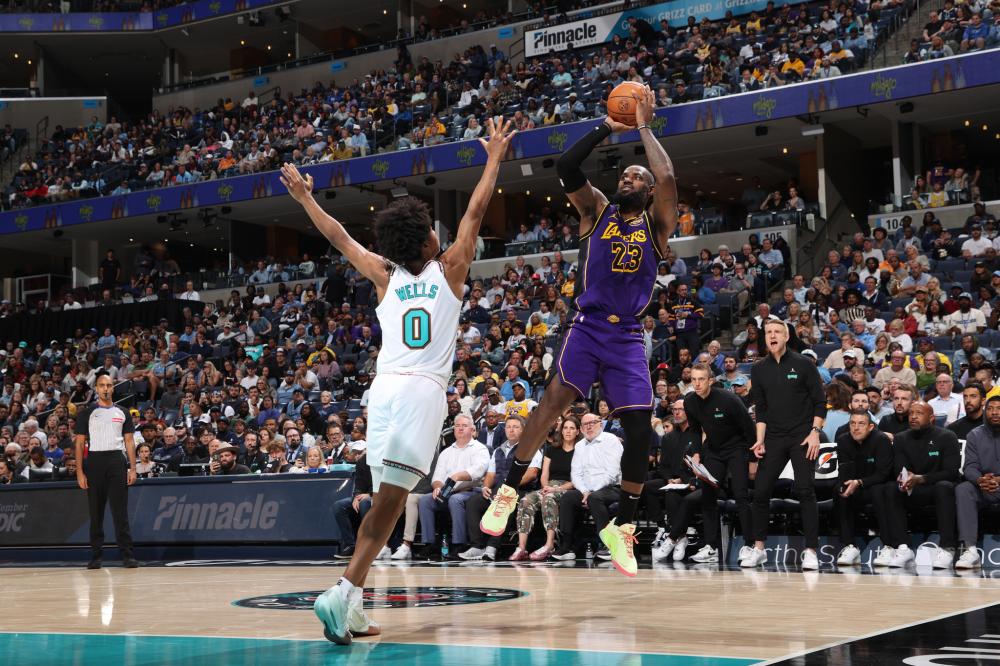 攻守兼备 攻守兼备